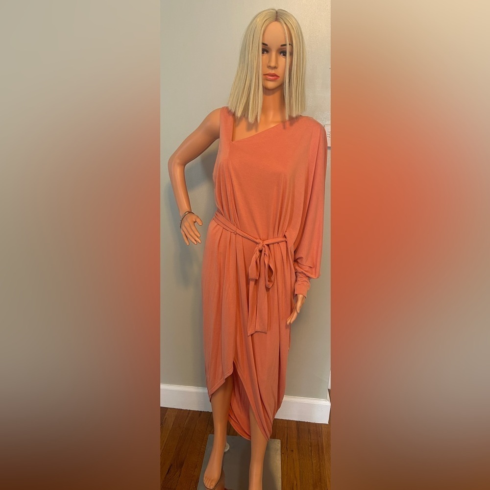BCBGMAXAZRIA Women's Asymmetric One Shoulder Cocktail Dress coral - Picture 3 of 10